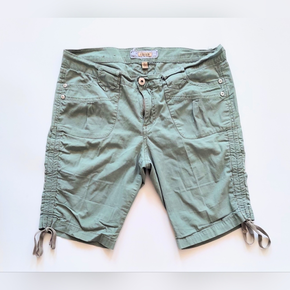 Clash Ruched Cargo Shorts Green Womens Large